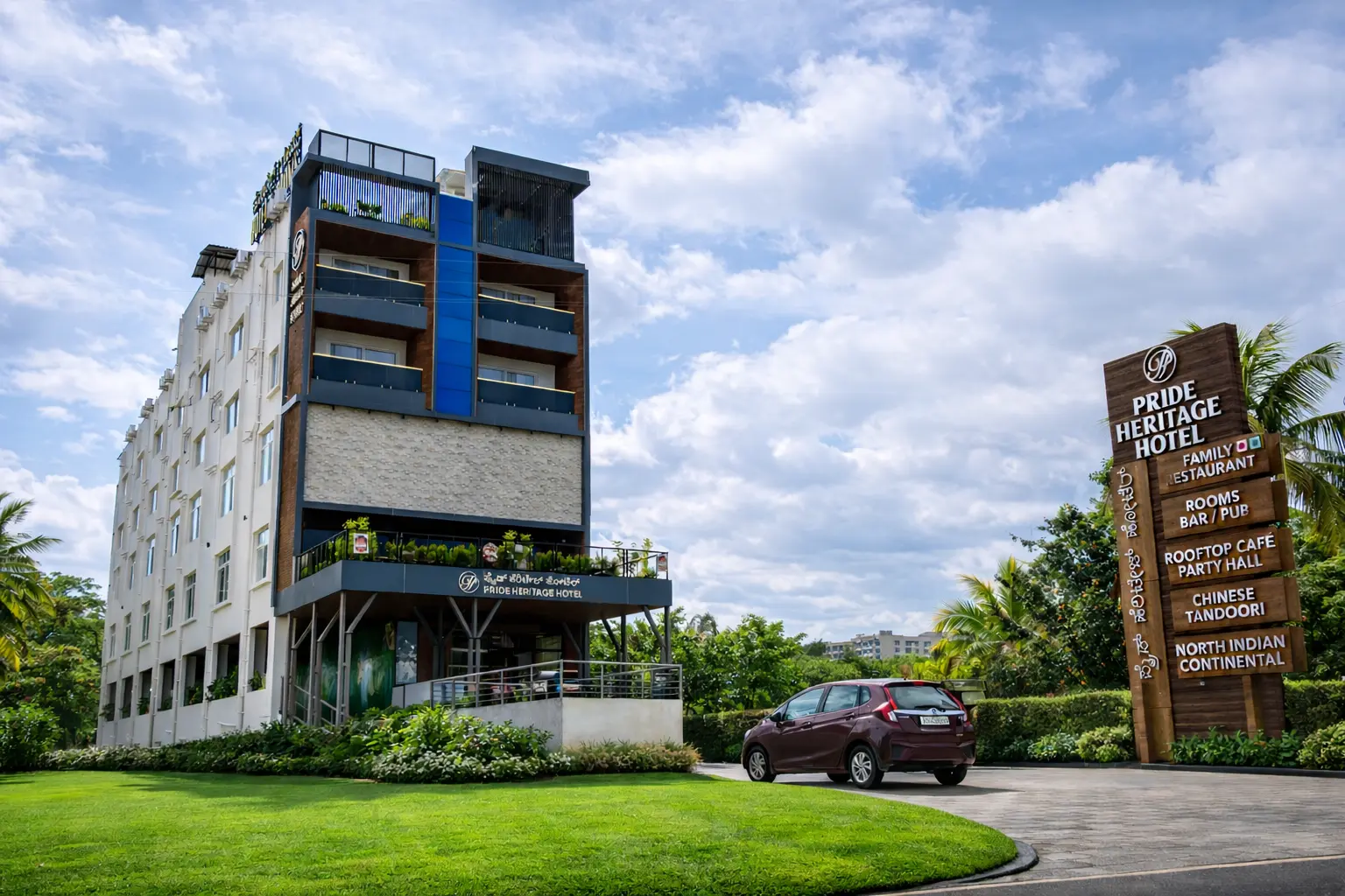 Pride Heritage Hotel Exterior