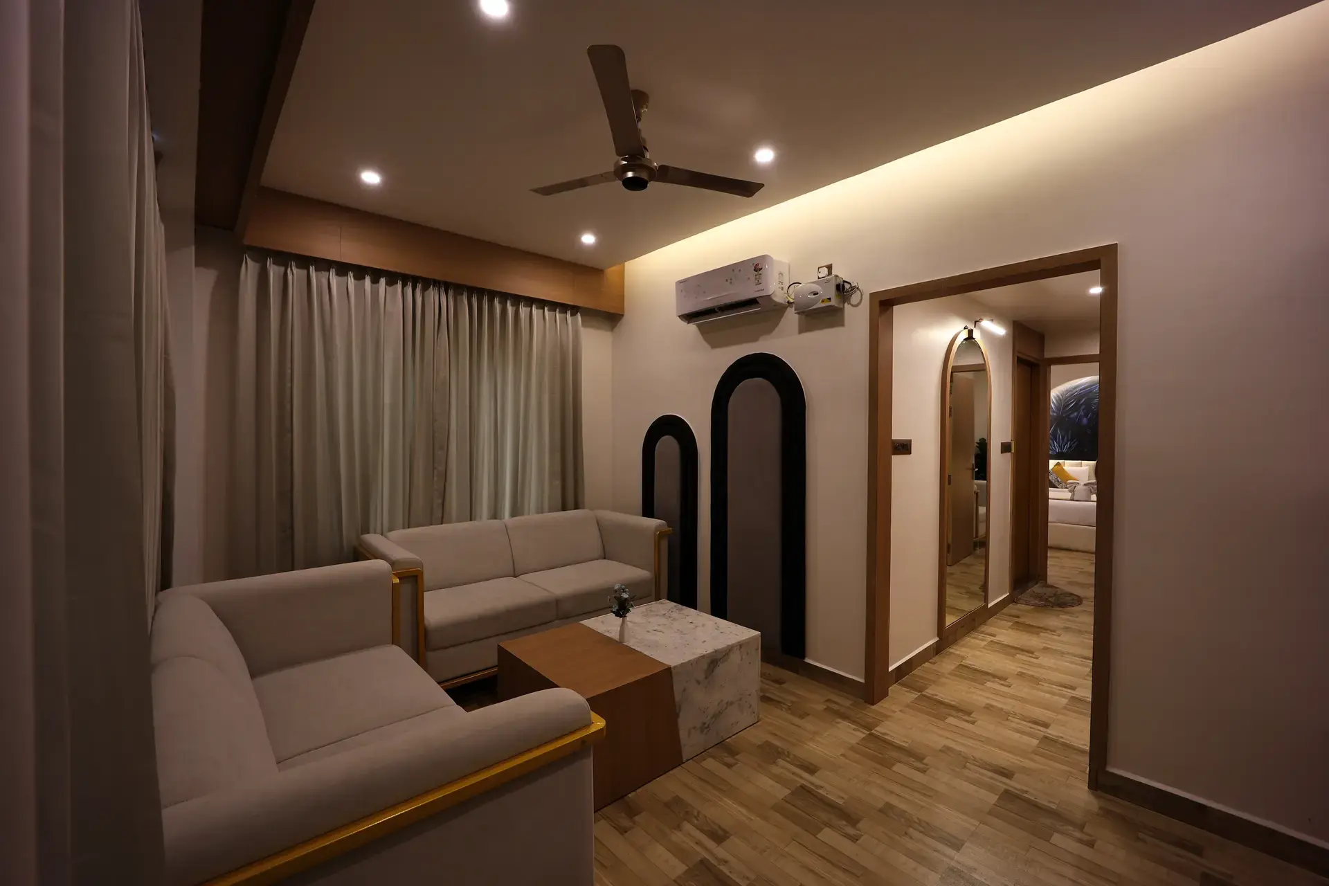 Jacuzzi Bedroom View