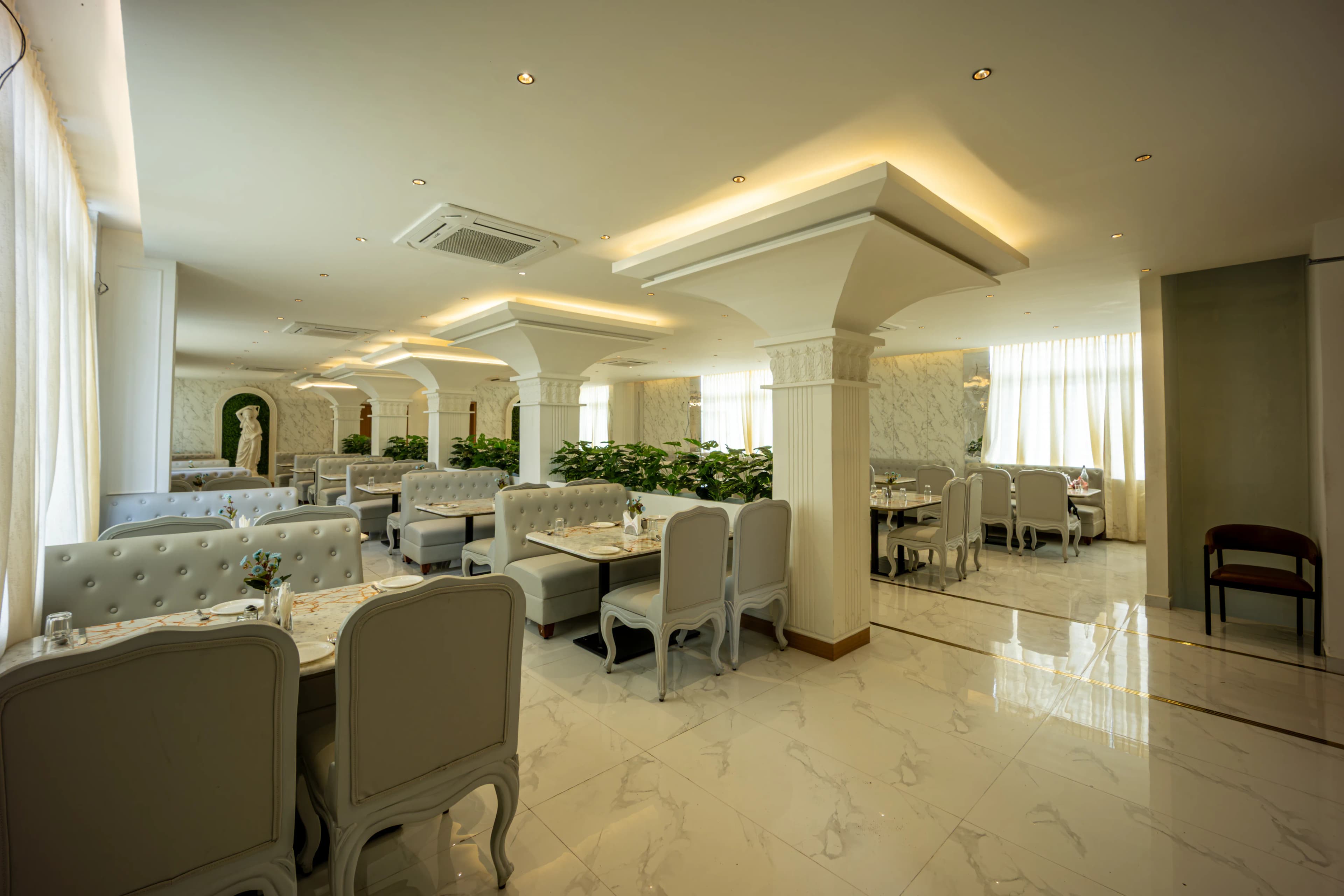 Fine Dining Restaurant